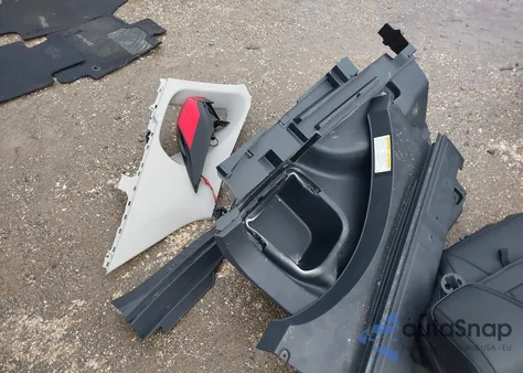 2019 Toyota Rav4 Le из США, поврежденный, VIN JTMH1RFV2KD501541